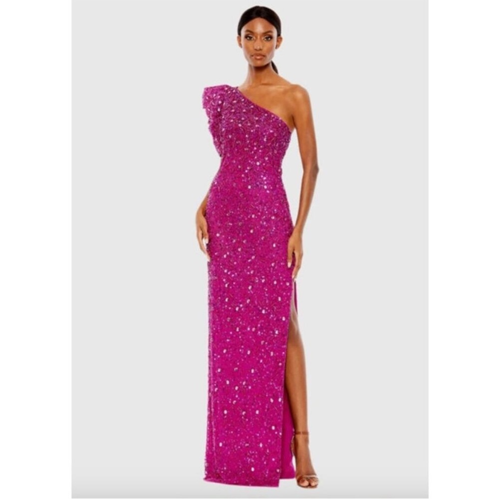 Macduggal pink dress